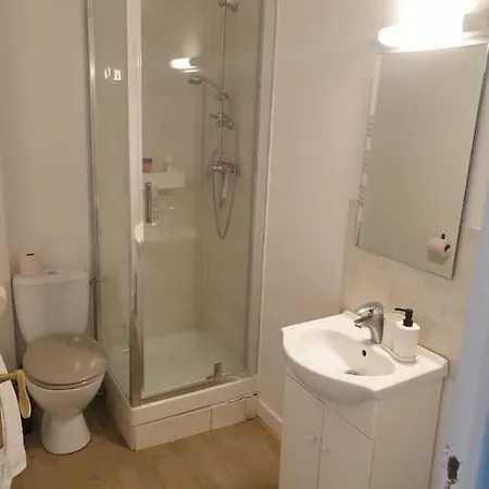Appart Chu 'la Violette' Apartment *